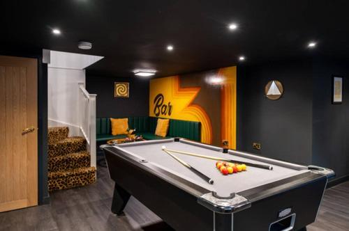 Ultimate Glam, Vintage Central Pad. Cool 70S Bar. Bournemouth Eksteriør billede