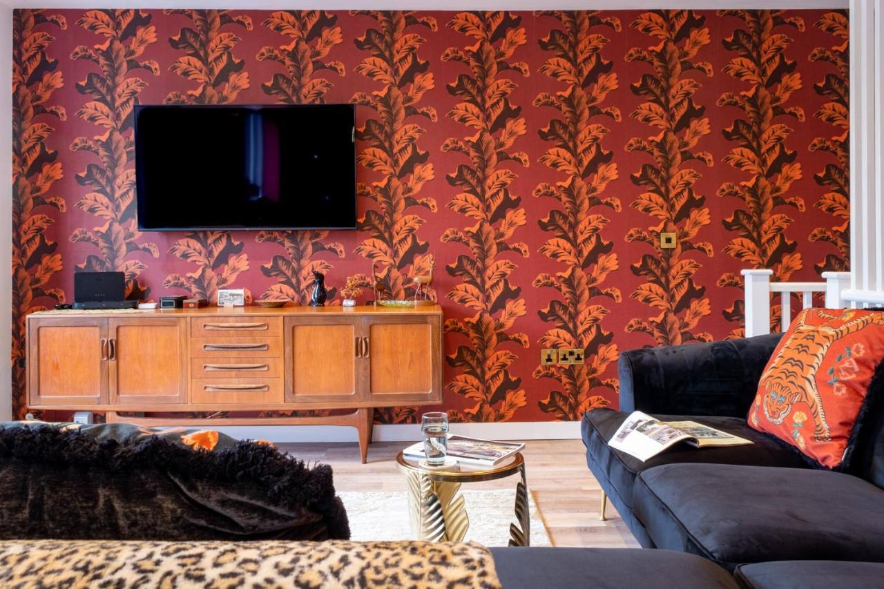 Ultimate Glam, Vintage Central Pad. Cool 70S Bar. Bournemouth Eksteriør billede